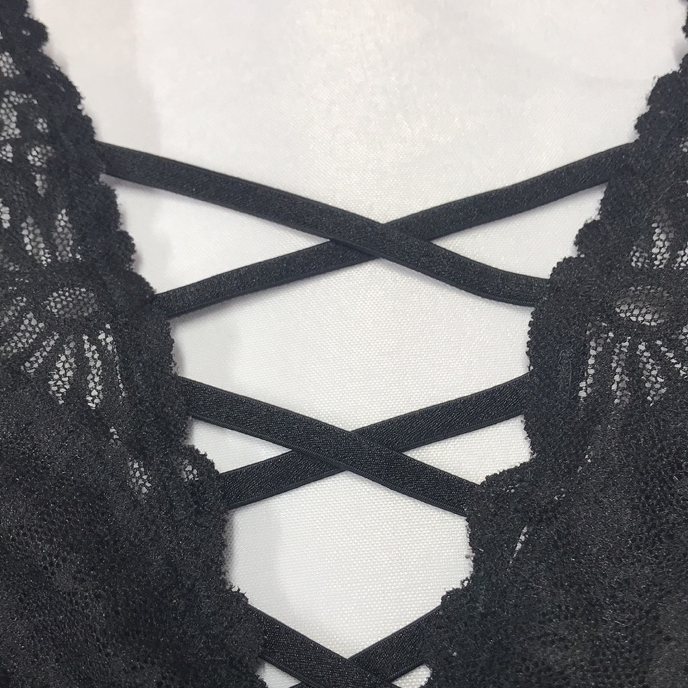 PINK Lace Bralette - Picture 4 of 7